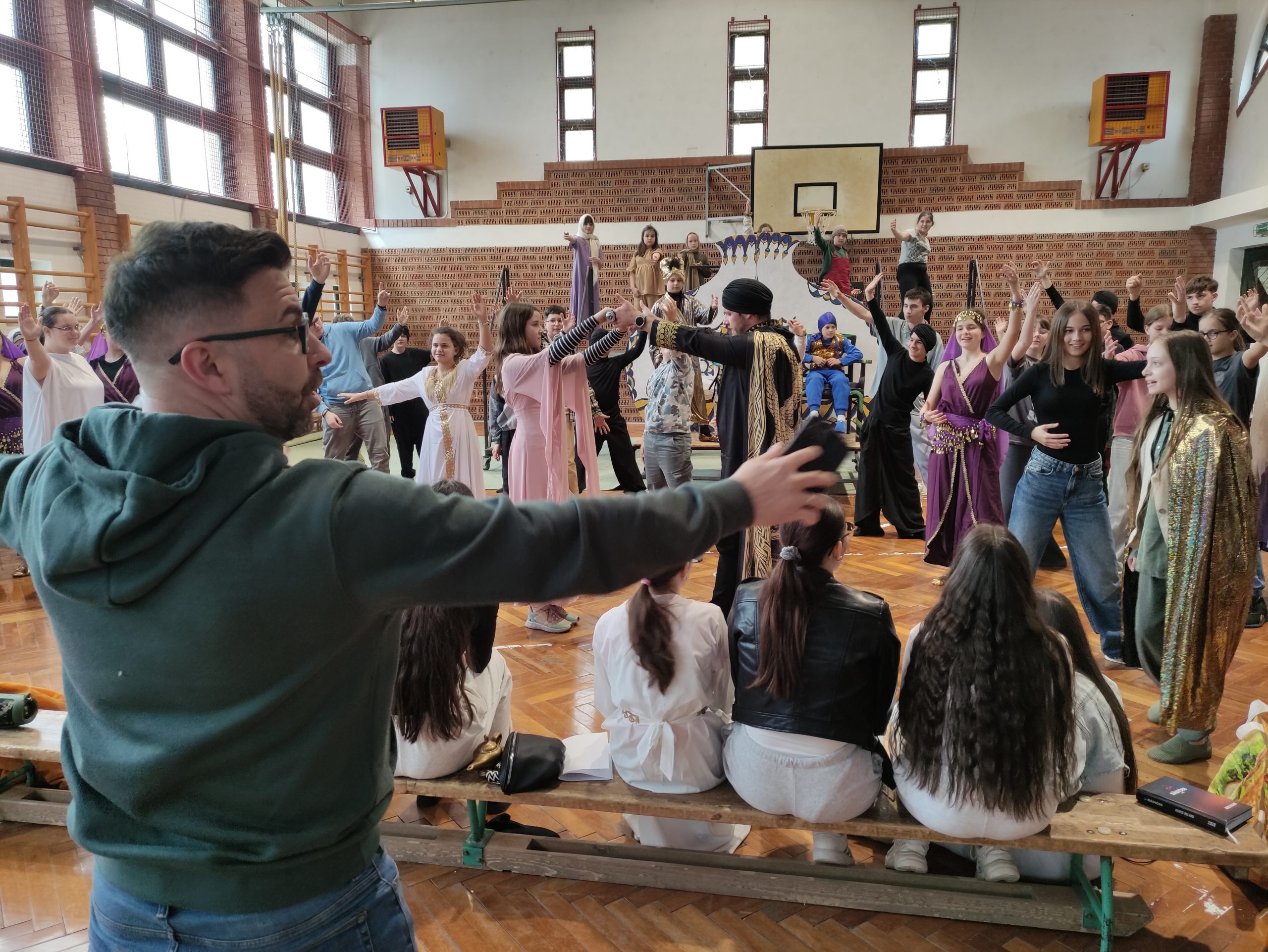 Ezeregy éjszaka jelmezes próba (52)