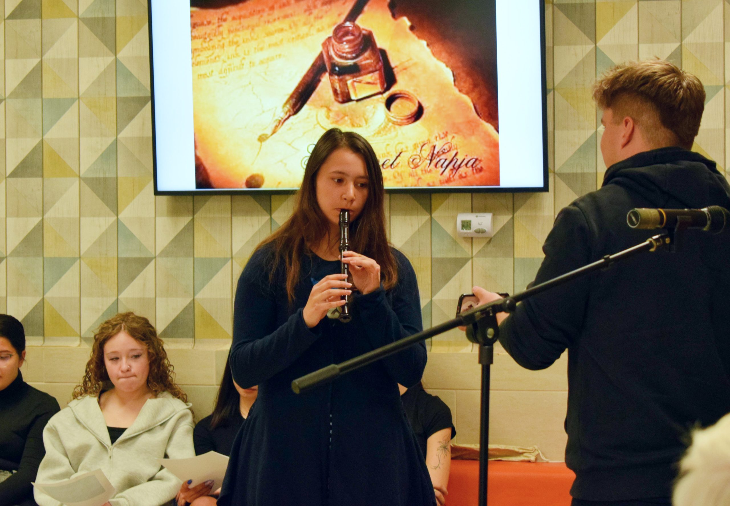 Cseresnyés költészet napja0(1)