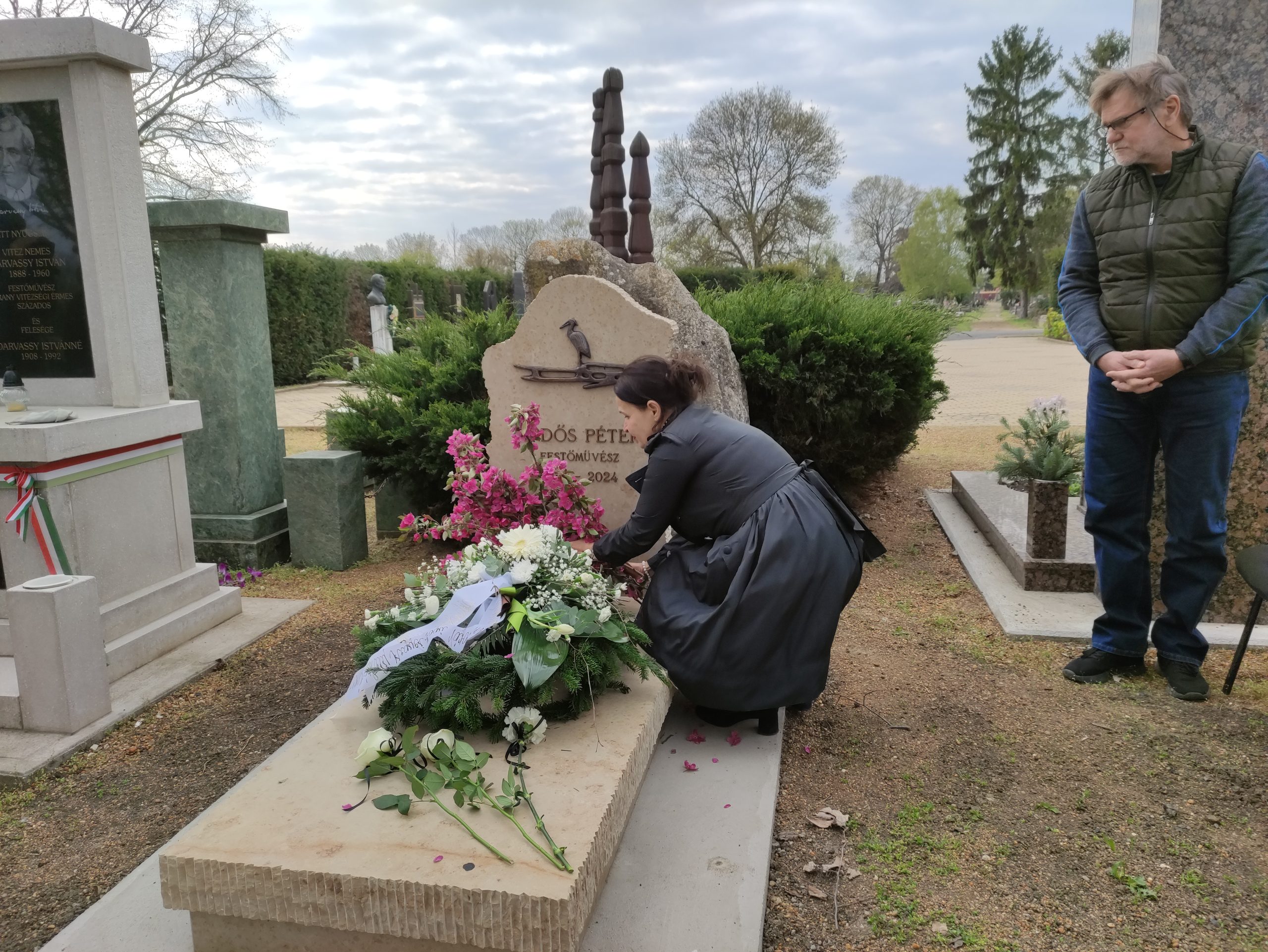 Erdős Péter síremlékavató (44)