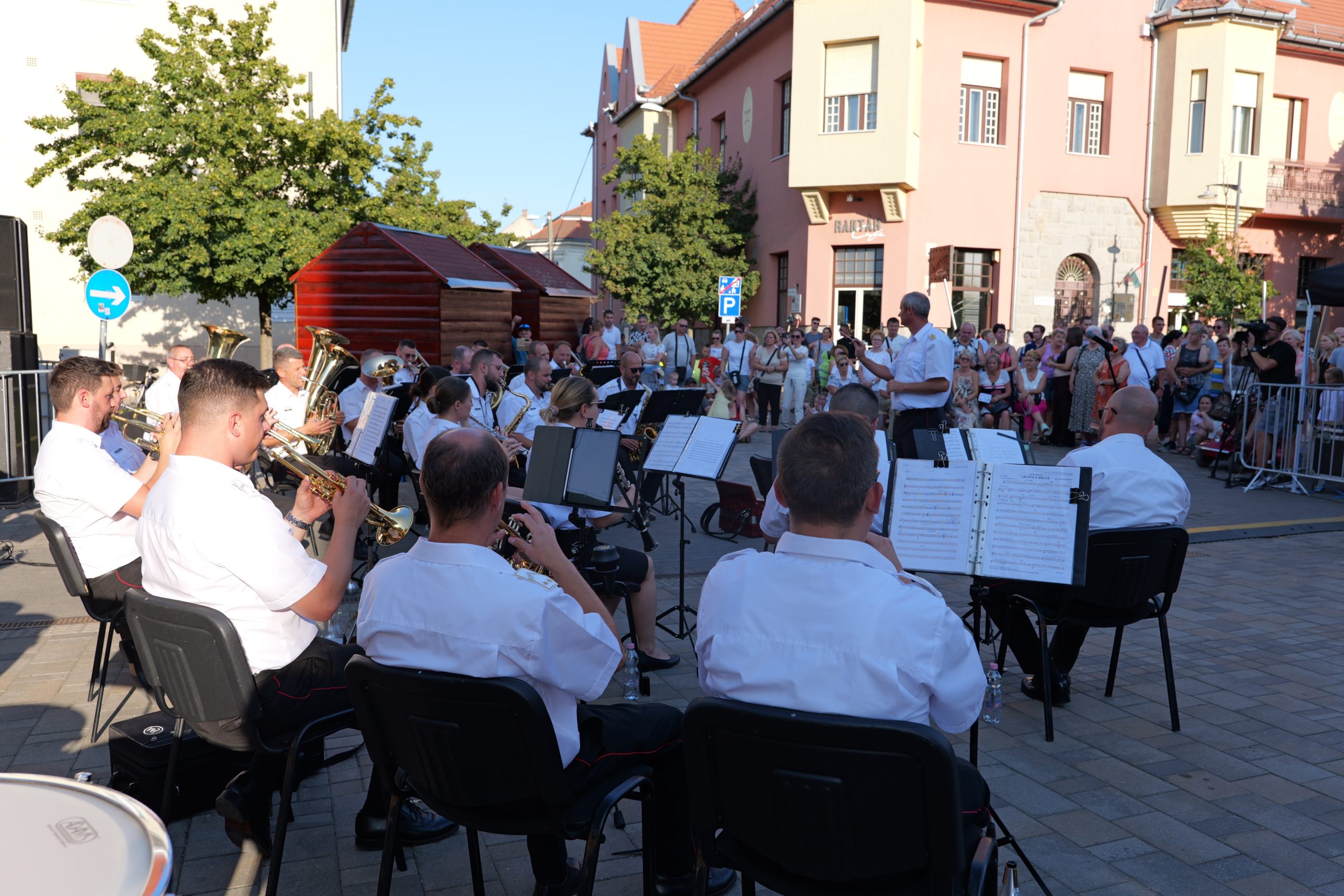 helyőrségi zenekar (15)