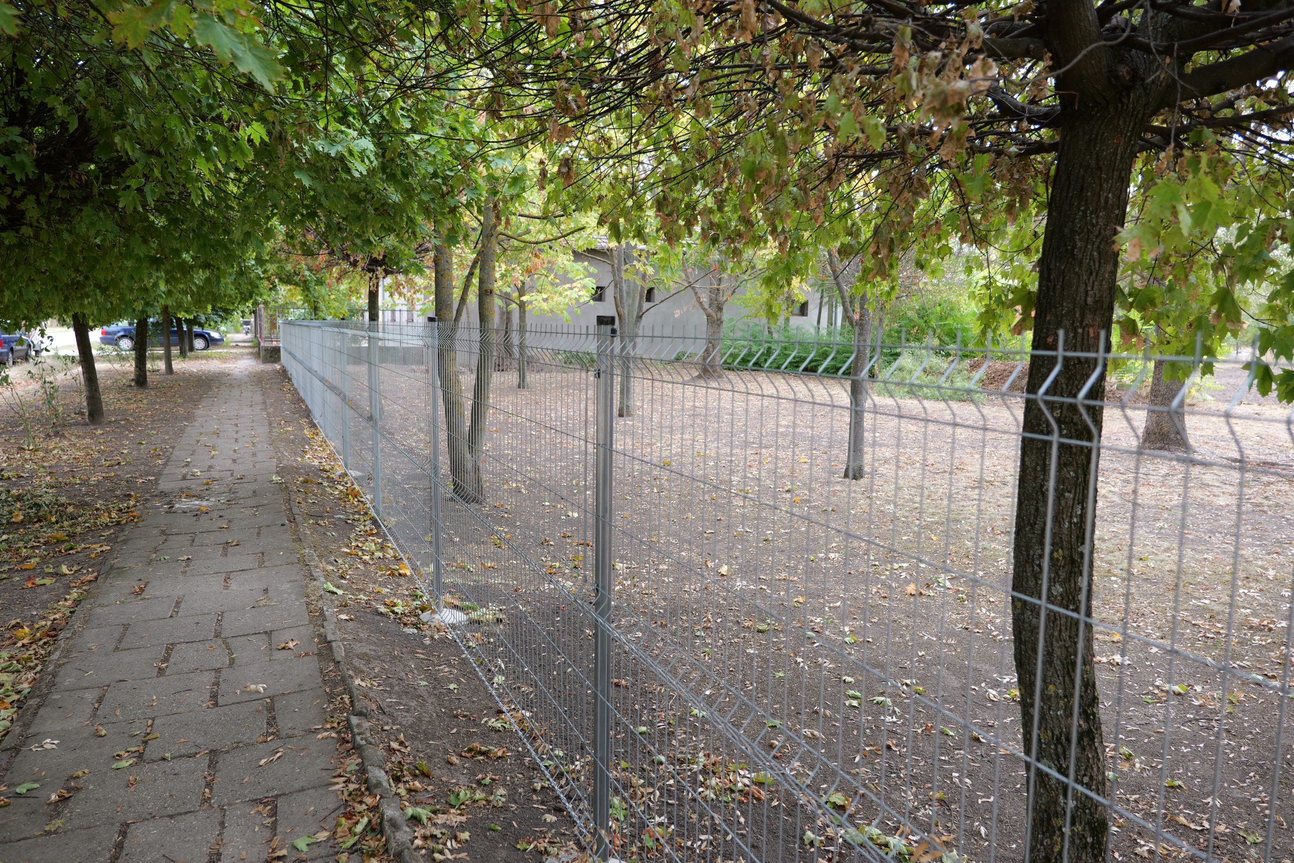Kútvölgyi játszótéri kerítés (4)
